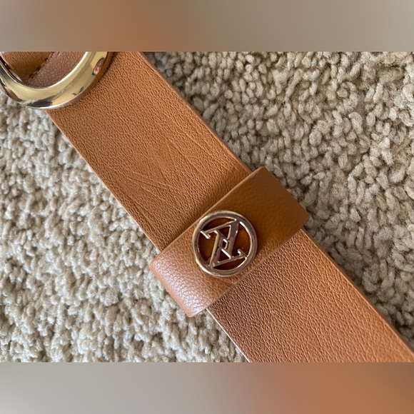 NWOT tan belt. Sz M/L. - Picture 2 of 5